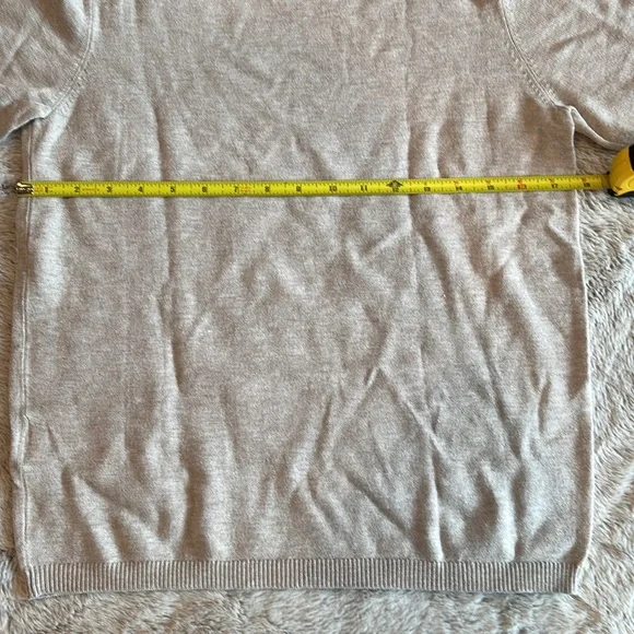 NWOT Sweater - Picture 3 of 3